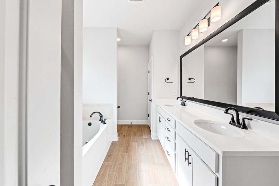 Furnished interior view inside a new home in Sentinel Ridge, Pace (Image 8). Furnished interior view inside a new home in Sentinel Ridge, Pace (Image 8).