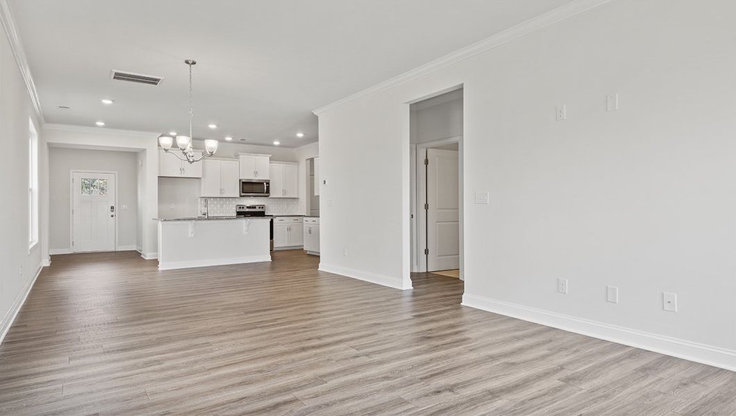 Spacious, unfurnished interior of a new home in Pleasant Grove, Weaverville (Image 12).
