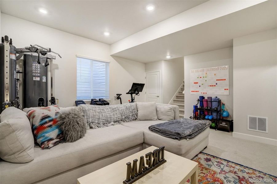 Furnished interior view inside a new home in , Castle Pines (Image 25). Furnished interior view inside a new home in , Castle Pines (Image 25).