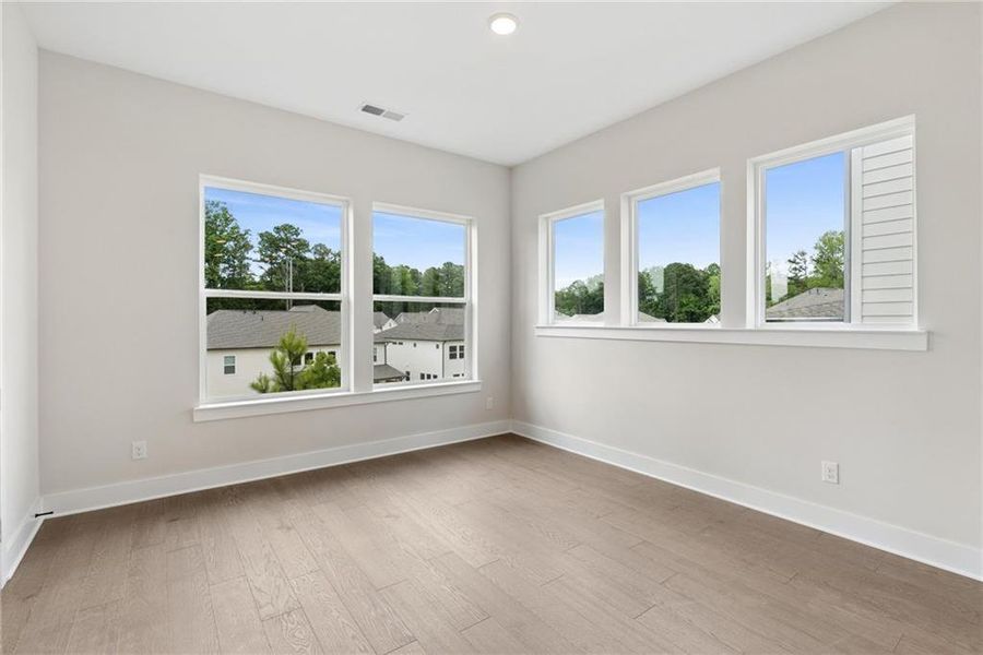 Spacious, unfurnished interior of a new home in Havencroft, Woodstock (Image 14). Spacious, unfurnished interior of a new home in Havencroft, Woodstock (Image 14).
