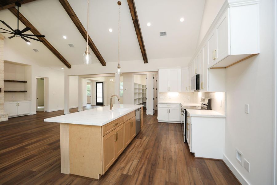 Furnished interior view inside a new home in , Magnolia (Image 10).