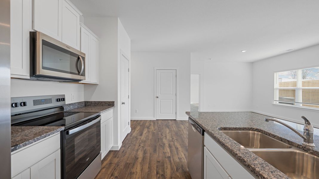 Furnished interior view inside a new home in The Cove at Thrasher Landing, Hixson (Image 5).