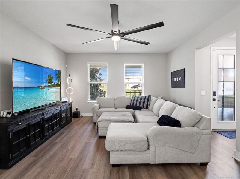 Furnished interior view inside a new home in , Winter Garden (Image 20).