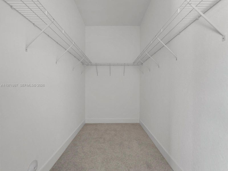 Spacious, unfurnished interior of a new home in , Homestead (Image 25).