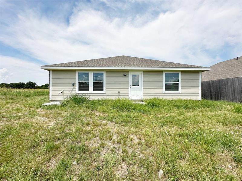 Exterior details and patio area of a home in , Fort Worth (Image 23).