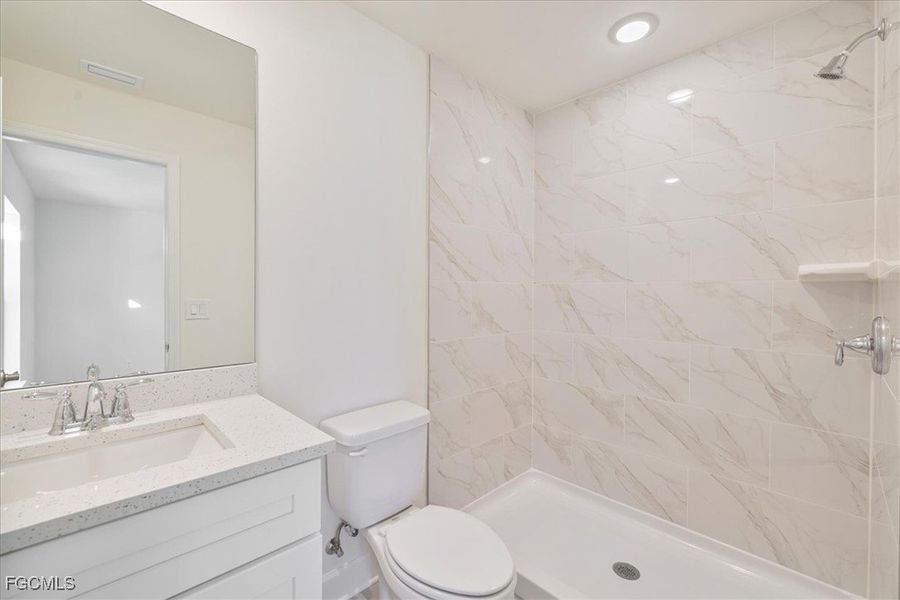 Furnished interior view inside a new home in Cape Coral, Cape Coral (Image 13). Furnished interior view inside a new home in Cape Coral, Cape Coral (Image 13).