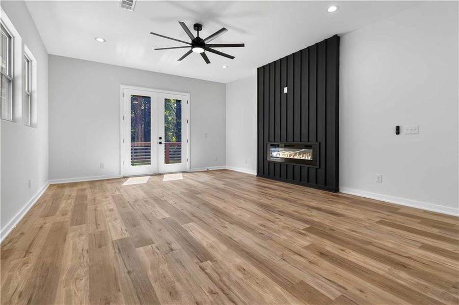 Spacious, unfurnished interior of a new home in , Atlanta (Image 23). Spacious, unfurnished interior of a new home in , Atlanta (Image 23).
