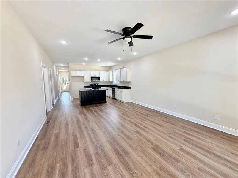 Spacious, unfurnished interior of a new home in , Emerson (Image 16).