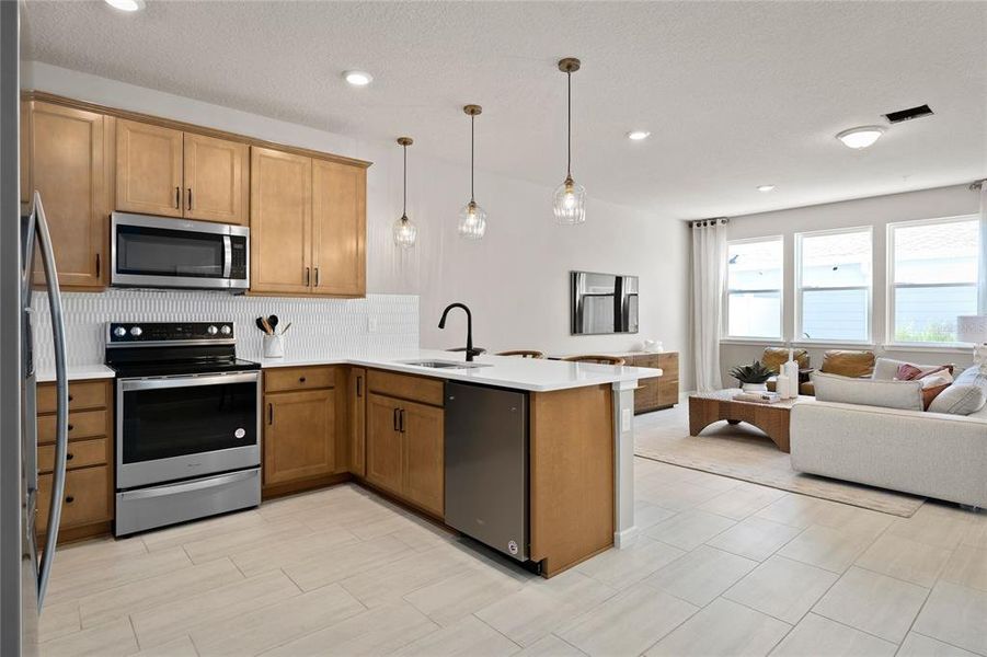 Furnished interior view inside a new home in Parkside Trails, Clermont (Image 12).