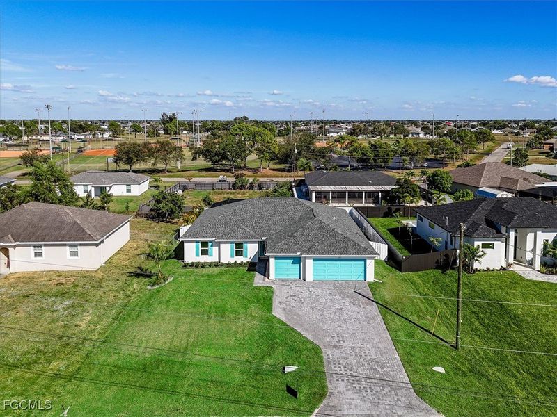 Image 27 of a home in Cape Coral. Image 27 of a home in Cape Coral.