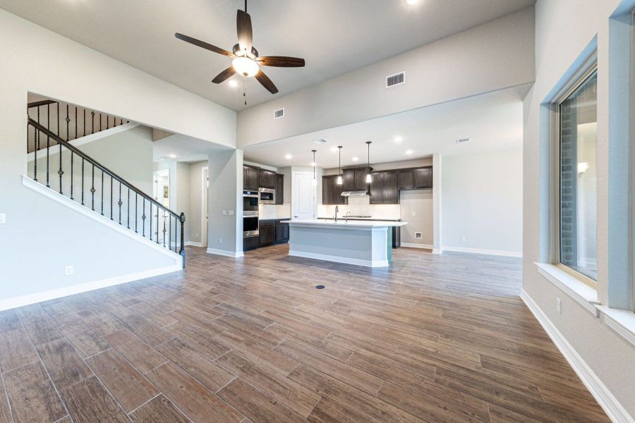 25-web-or-mls-SQFT-0152