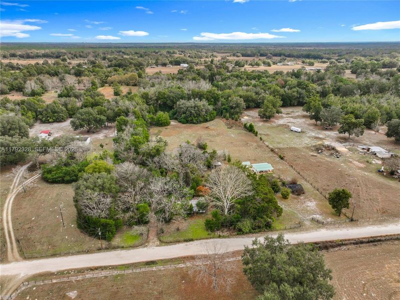 Natural landscape and outdoor views near  in Gainesville (Image 49).
