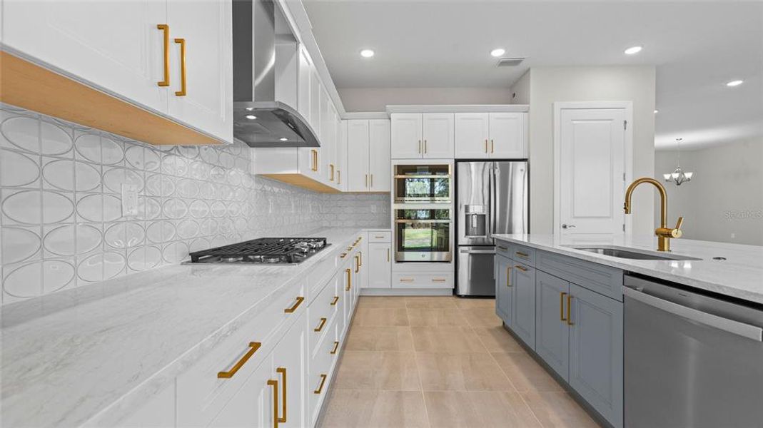 Furnished interior view inside a new home in Cresswind Lakewood Ranch, Lakewood Ranch (Image 5).