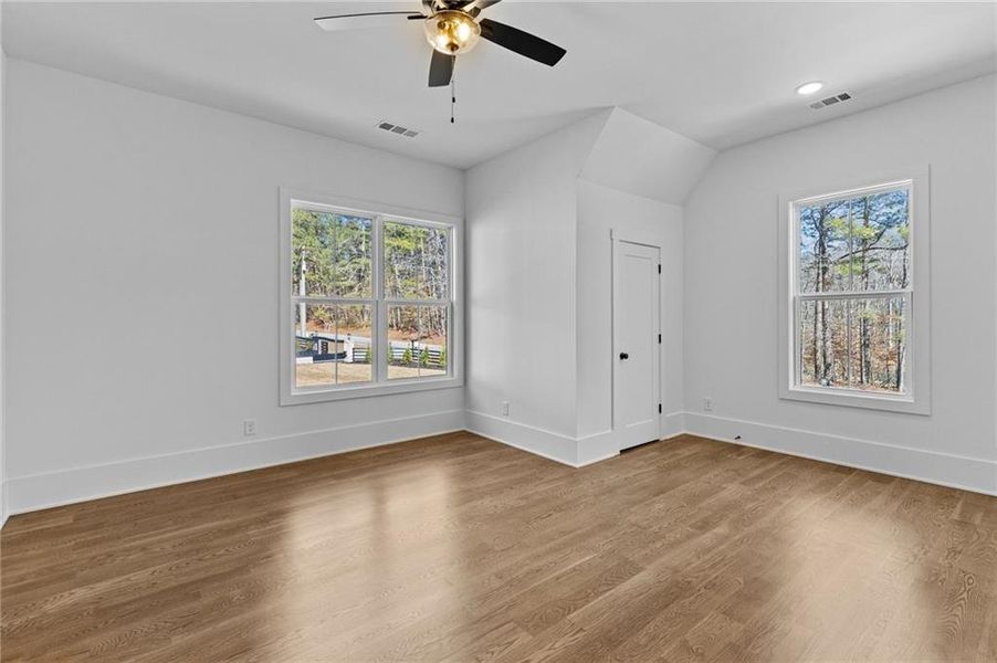 Spacious, unfurnished interior of a new home in , Lawrenceville (Image 21).