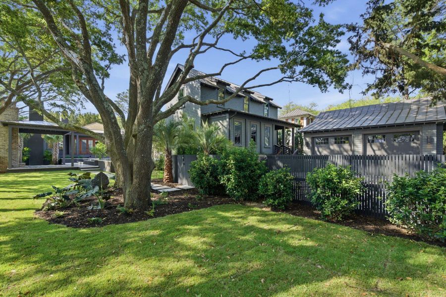 Image 46 of a home in .