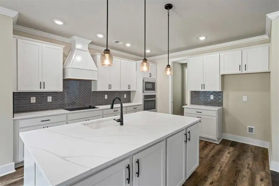 Furnished interior view inside a new home in , Mansfield (Image 9).