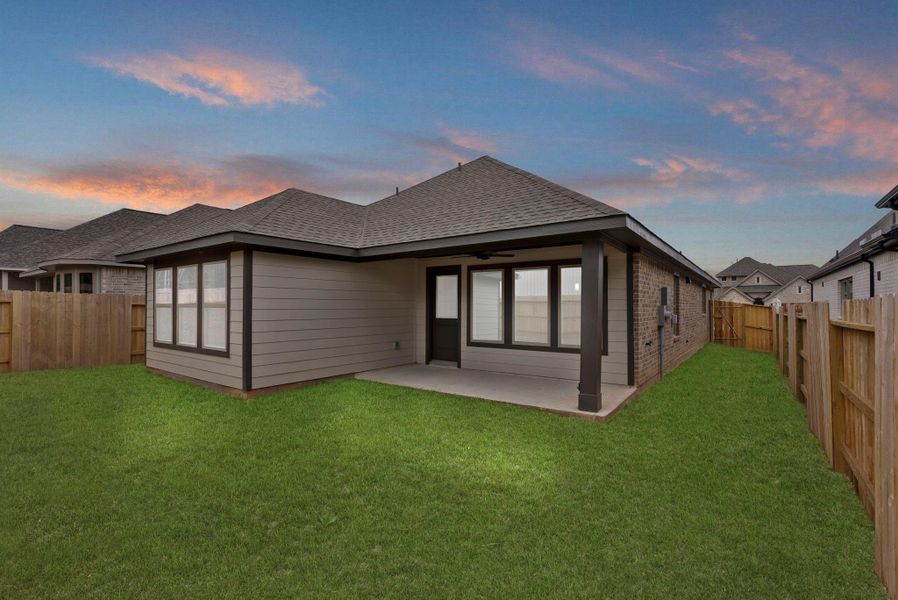 Exterior details and patio area of a home in Escondido, Magnolia (Image 3).
