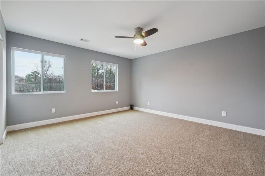 Spacious, unfurnished interior of a new home in , Mableton (Image 16).