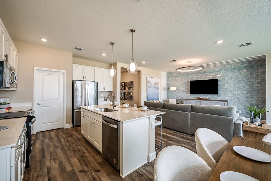 Representative furnished interior of a home built from the Mariposa by Casa Fresca Homes in Mirada, San Antonio (Image 16).