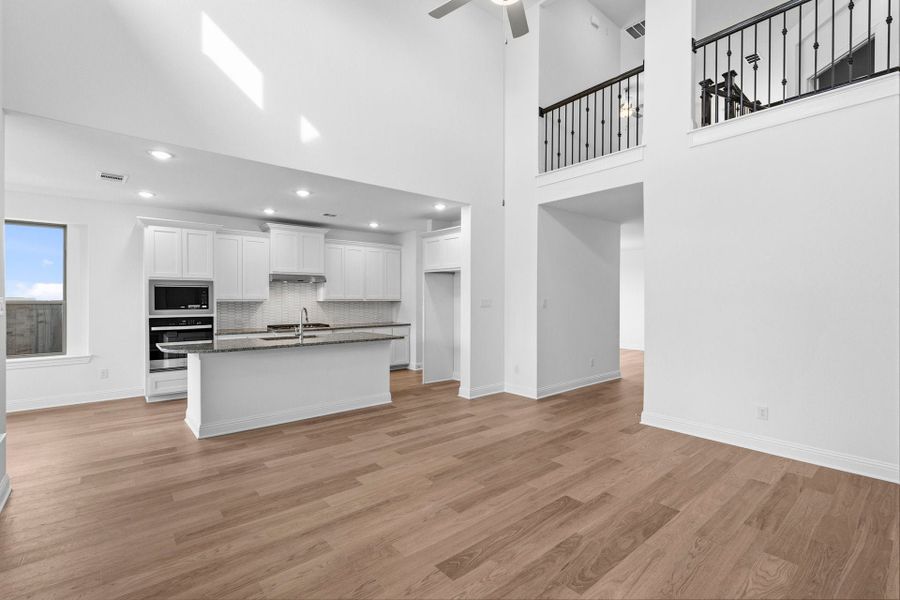5br New Home in Celina, TX.  - Slide 23