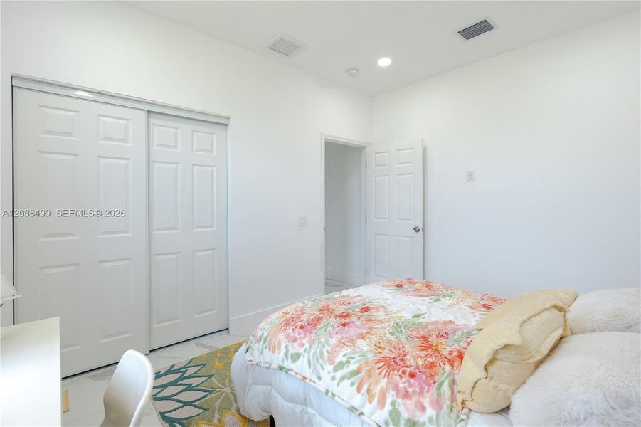 Furnished interior view inside a new home in , Clewiston (Image 10).