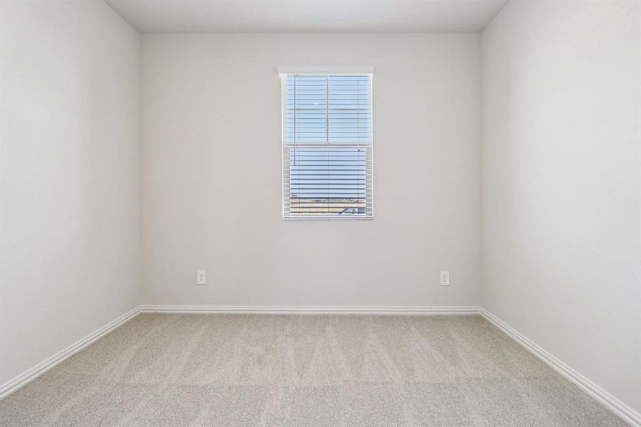 Spacious, unfurnished interior of a new home in Lakehaven - Premier Series, Farmersville (Image 29).