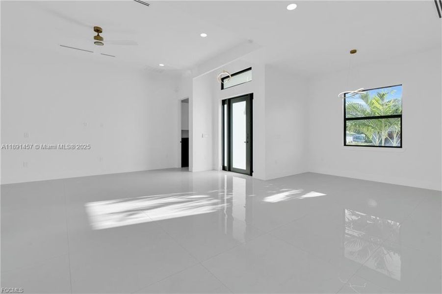 Spacious, unfurnished interior of a new home in , Lehigh Acres (Image 29). Spacious, unfurnished interior of a new home in , Lehigh Acres (Image 29).