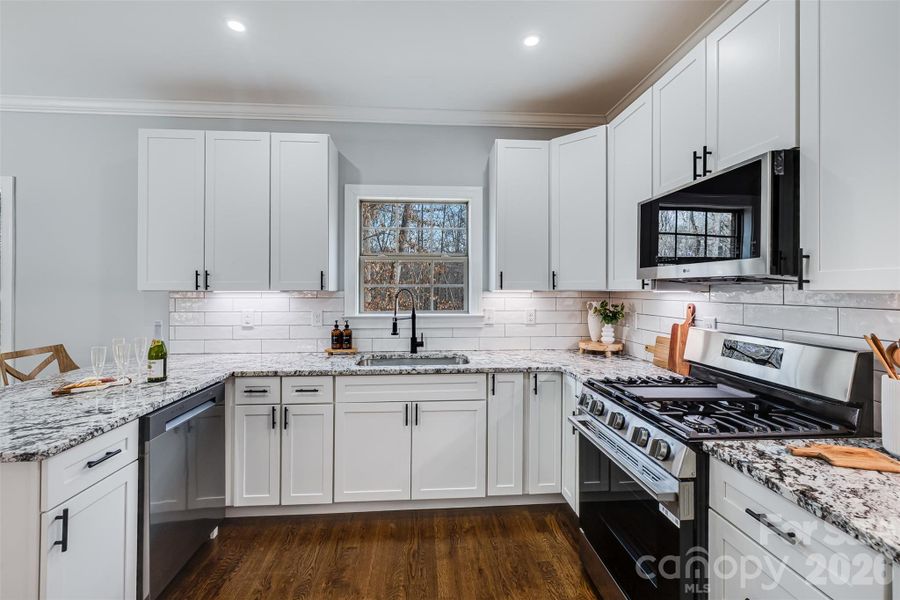 Furnished interior view inside a new home in , Gastonia (Image 21).