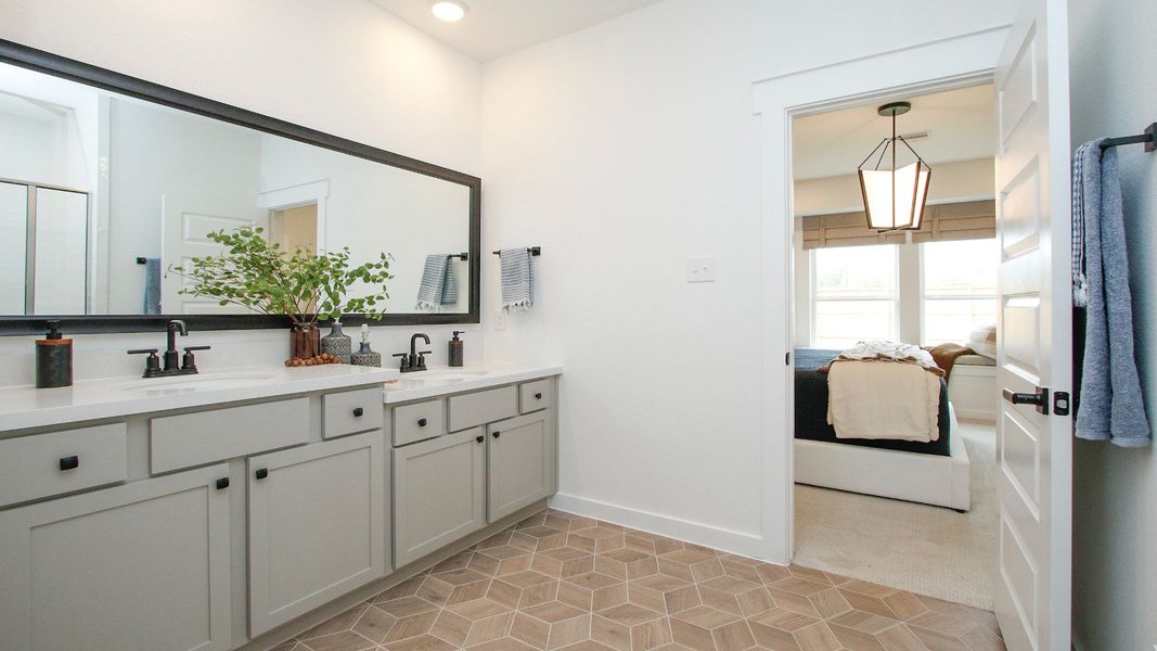 Furnished interior view inside a new home in Colony at Pinehurst, Pinehurst (Image 19).