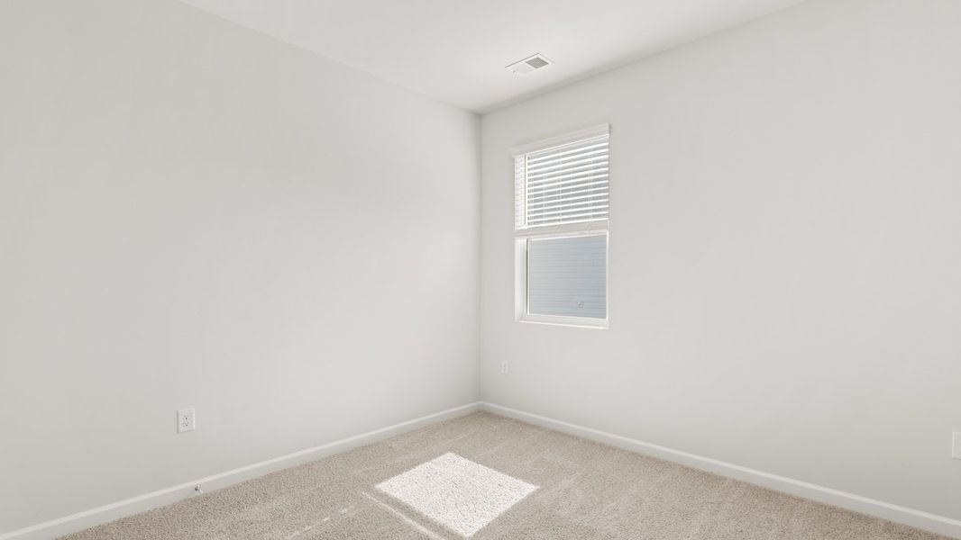 Representative unfurnished interior of a home built from the Cali by D.R. Horton in Oconee Overlook, Gainesville (Image 24).