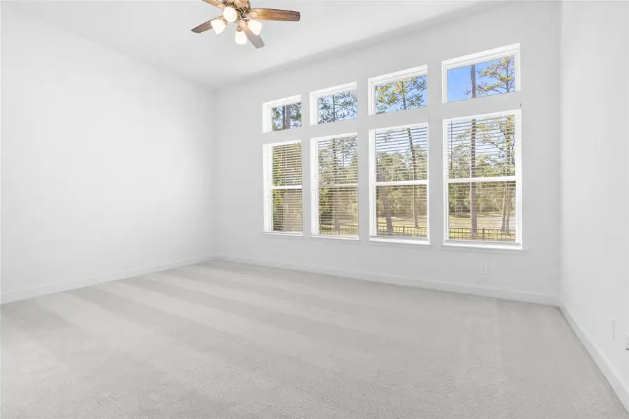 Spacious, unfurnished interior of a new home in Audubon Park 70', Magnolia (Image 11).