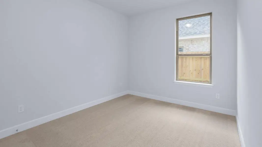 Spacious, unfurnished interior of a new home in The Highlands 45', Porter (Image 8).