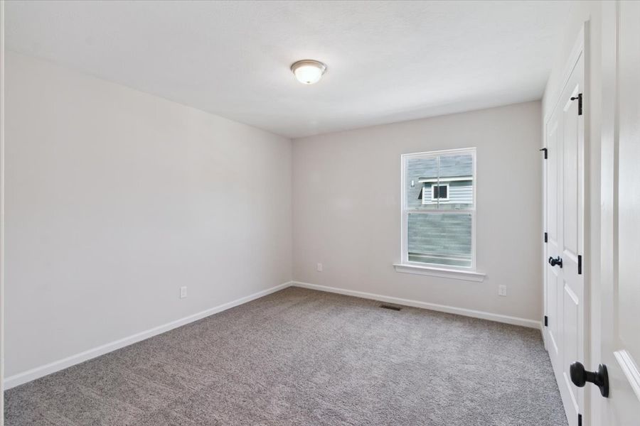 Spacious, unfurnished interior of a new home in Windsor, North Augusta (Image 21).