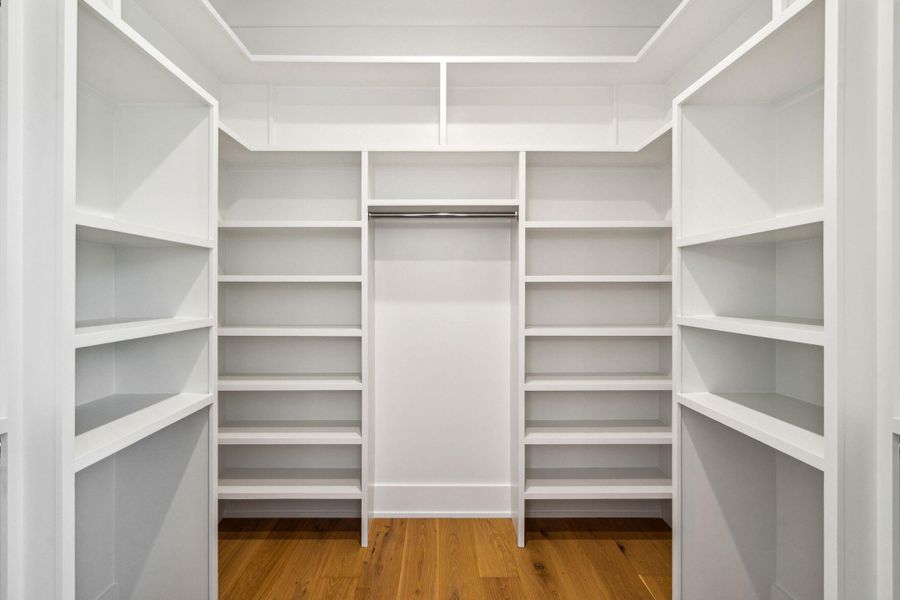 Spacious, unfurnished interior of a new home in , Isle Of Palms (Image 25).