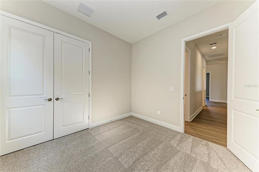 Spacious, unfurnished interior of a new home in Two Rivers, Zephyrhills (Image 17).