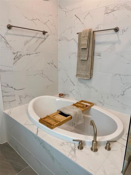 Primary tub Primary tub