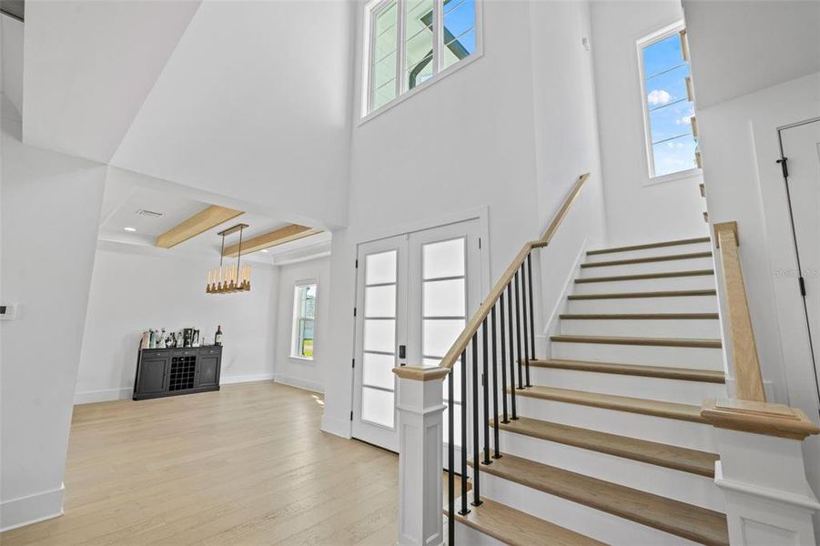 Spacious, unfurnished interior of a new home in , Tampa (Image 26).