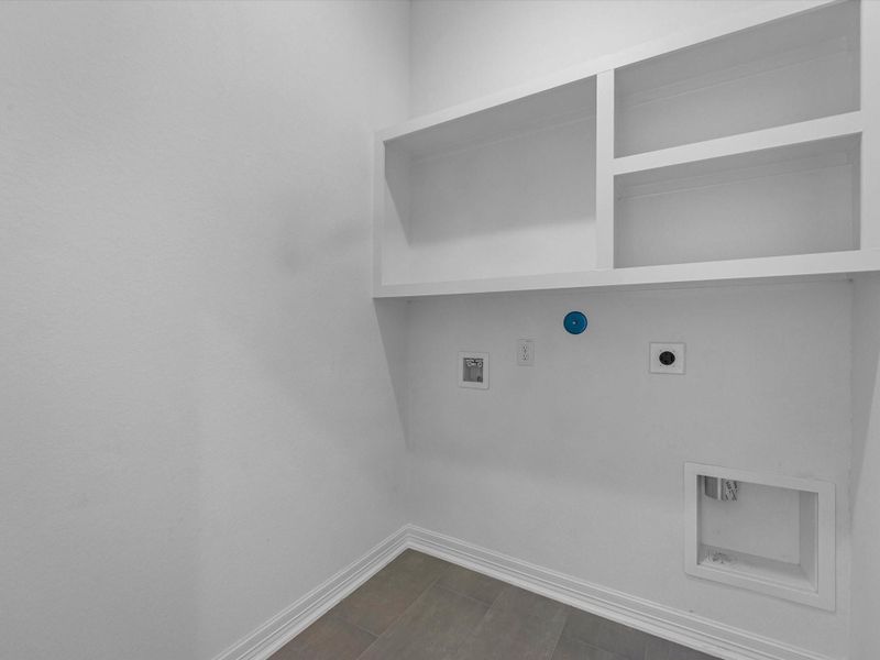 Spacious, unfurnished interior of a new home in Emory Glen, Magnolia (Image 23). Spacious, unfurnished interior of a new home in Emory Glen, Magnolia (Image 23).