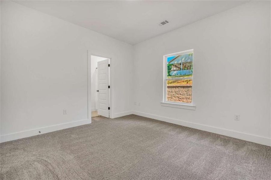 Spacious, unfurnished interior of a new home in , Covington (Image 14).