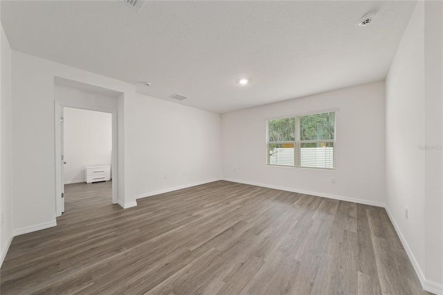 Spacious, unfurnished interior of a new home in , Davenport (Image 28). Spacious, unfurnished interior of a new home in , Davenport (Image 28).