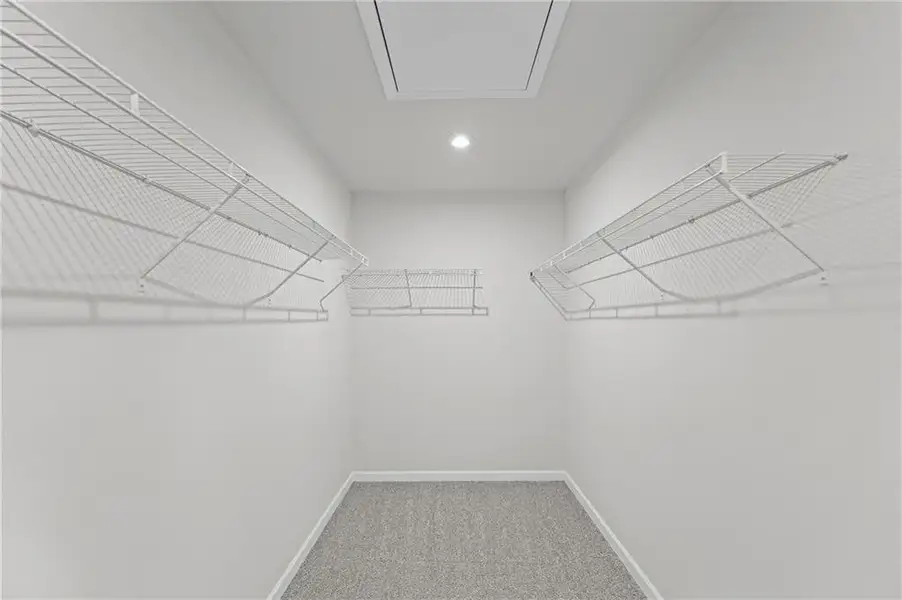 Spacious, unfurnished interior of a new home in Ansley Towns, Cumming (Image 13).