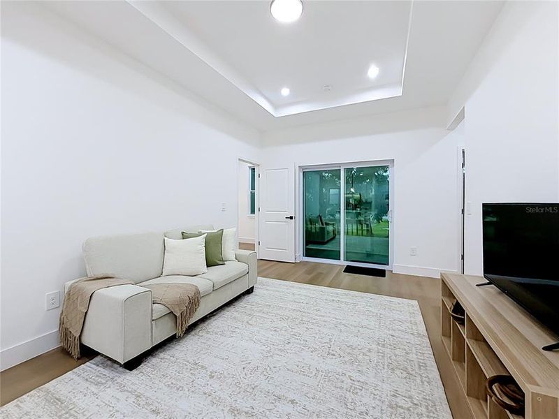 Furnished interior view inside a new home in , Orlando (Image 15).
