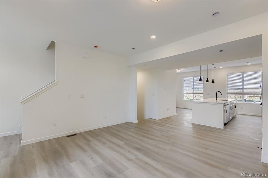 Spacious, unfurnished interior of a new home in , Broomfield (Image 12).