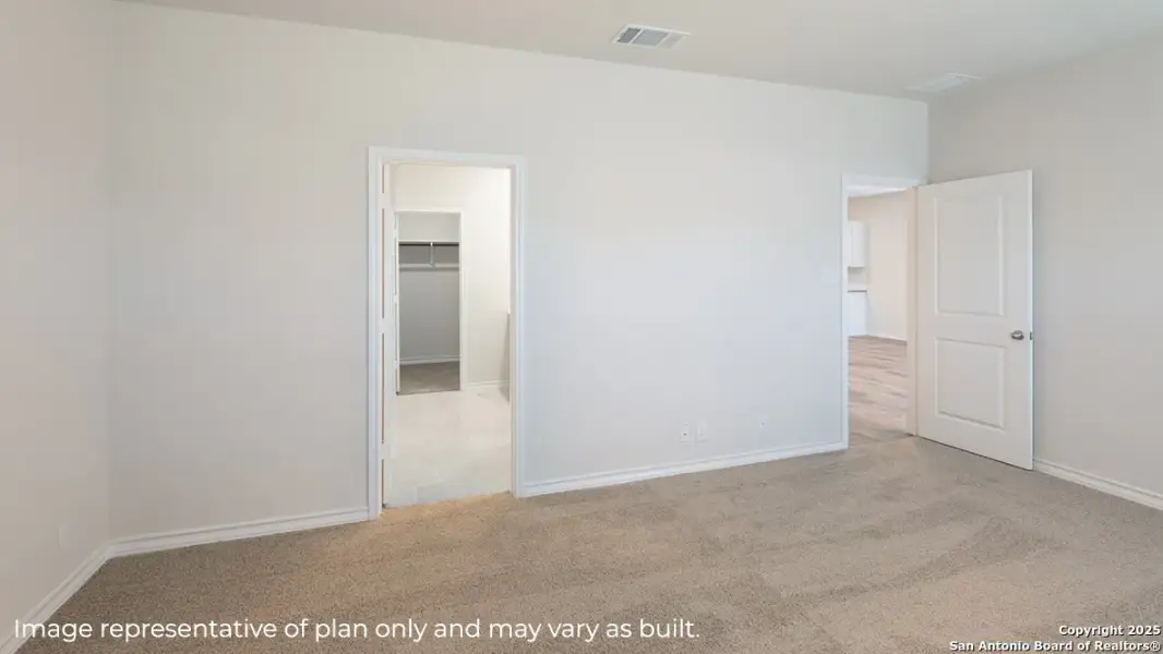 Spacious, unfurnished interior of a new home in Brookstone Creek, San Antonio (Image 18).