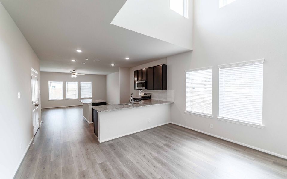 Spacious, unfurnished interior of a new home in Cypress Green, Hockley (Image 9).