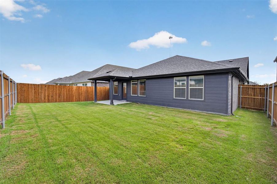 Exterior details and patio area of a home in , Anna (Image 3).