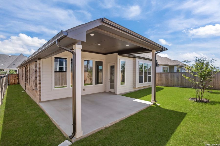 Exterior details and patio area of a home in Mayfair, New Braunfels (Image 3).