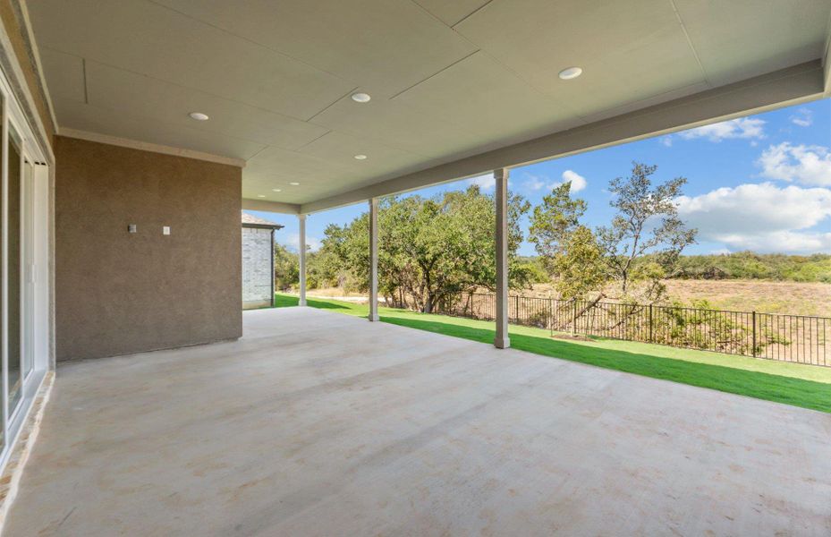 Exterior details and patio area of a home in Sun City Texas, Georgetown (Image 25). Exterior details and patio area of a home in Sun City Texas, Georgetown (Image 25).