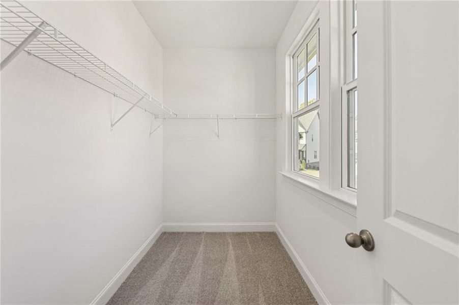 Spacious, unfurnished interior of a new home in East Harbor II at Chestatee, Dawsonville (Image 24).