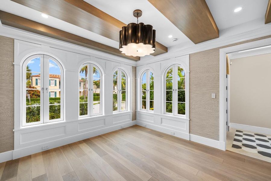 23 - Den:Office or 5th Bedroom